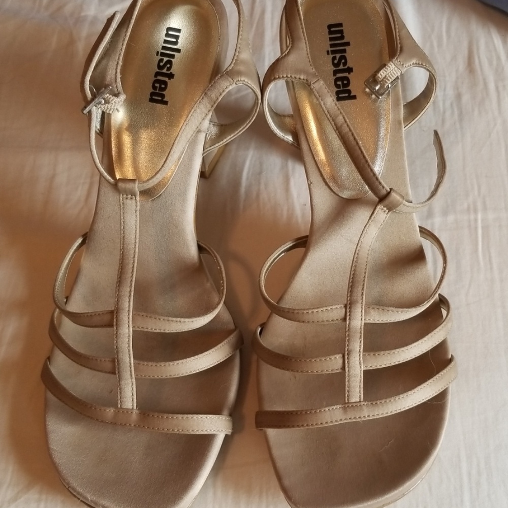 Kenneth Cole Unlisted sandals